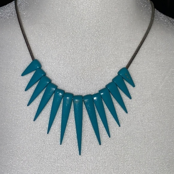 Anthropologie Teal Spike Rocker Edgy Rebel Tribal Bohemian Necklace - Picture 4 of 9